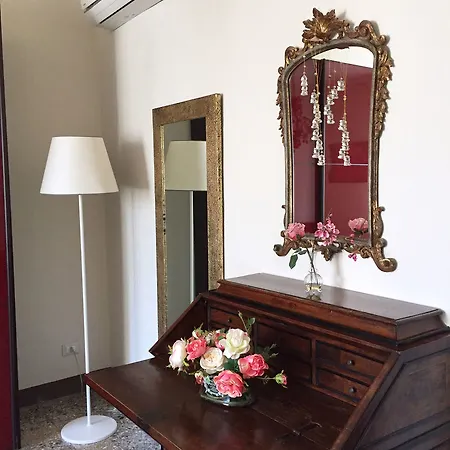 B&B Guerrazzi Bed & Breakfast Pisa