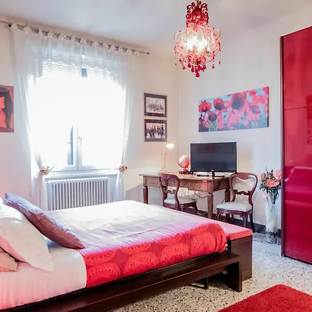 B&B Guerrazzi Bed & Breakfast Pisa